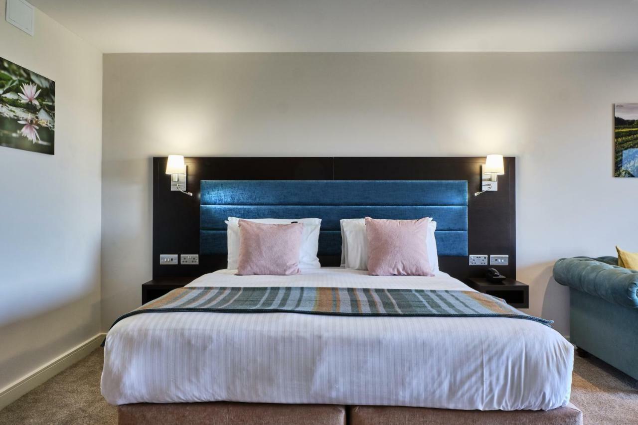 Llanerch Vineyard Hotel ヘンソル エクステリア 写真